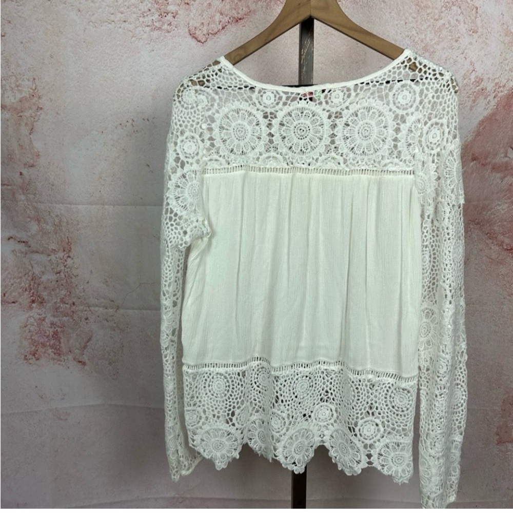 VIVID IMPORTERS boho romantic crochet top size L cottagecore feminine shirt. - Picture 5 of 5